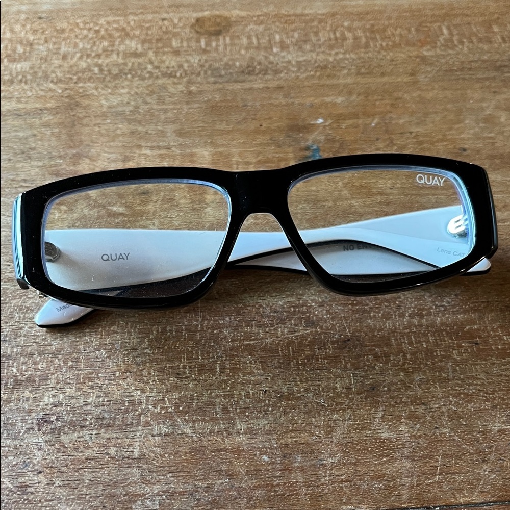 Quay Blue Light Glasses "No Envy"